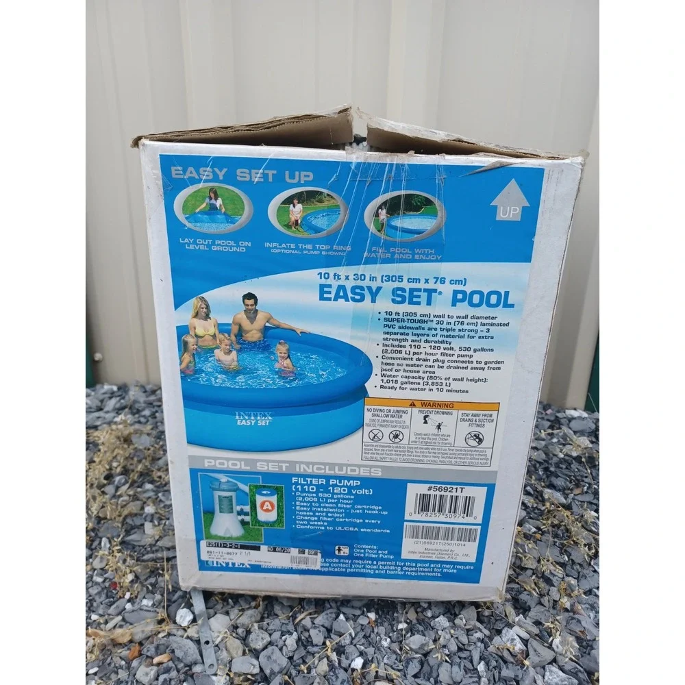 10 Foot Easy Set Pool with Pump and Filter INTEX 10' x 30